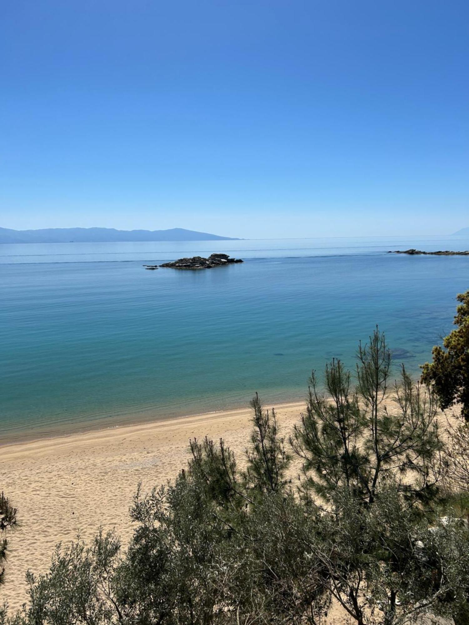 Secret Bay Lägenhet PalaiónTsiflíkion Exteriör bild